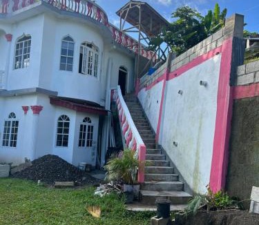 Port Antonio House | Pink house