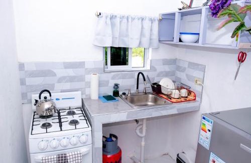 Gordon Town Apartment | Sharays Hideaway