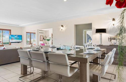 Arashi Villa | L.G. Smith Boulevard 125D