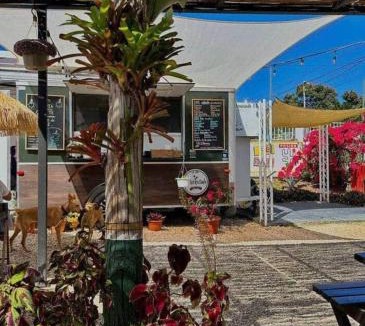 Tierras Nuevas Saliente House | Mar Chiquita Beach Retreat with Swimming Pool-5