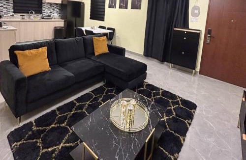 Eden Gardens Apartment | Charming Kingston Apartment with City Views