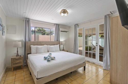 Koyari Apartment | WLR4 - 2BR near Palm Beach - White Lotus Retreat