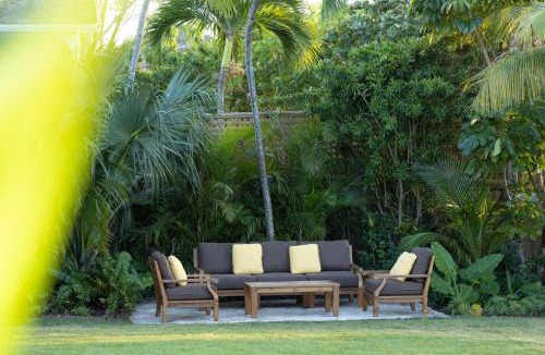 Dunmore Town House | Beehive Harbour Island, Luxury Dream World on the Bay, Private d home