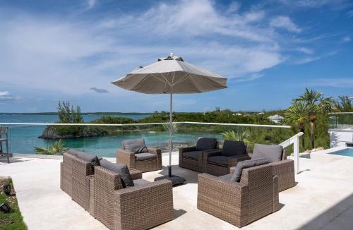 South Palmetto Point House | Sky Cove home