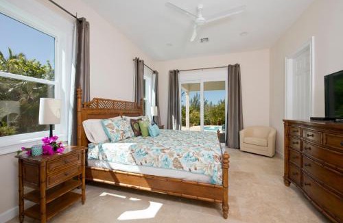 Governor's Harbour Villa | Aqua Villa and Cottage home