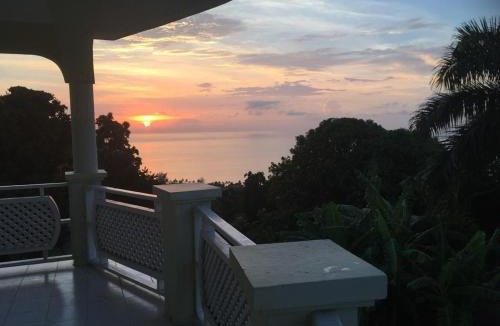 Mango Walk House | Montego Bay Sea View Guesthouse