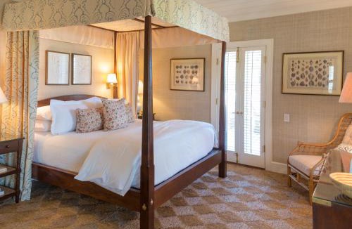 Dunmore Town Resort | Eleven Bahama House