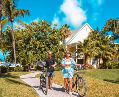 Dunmore Town Resort | Valentines Resort & Marina