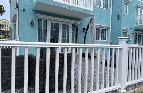 Orange Bay Villa | Ann's Home Away from Home
