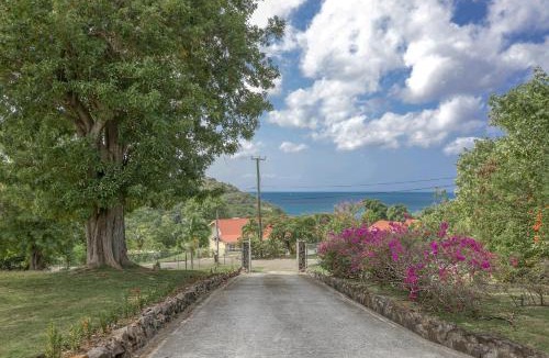 Gate Park Villa | Spanish-style Ocean view Villa set in garden - Calypso Court villa