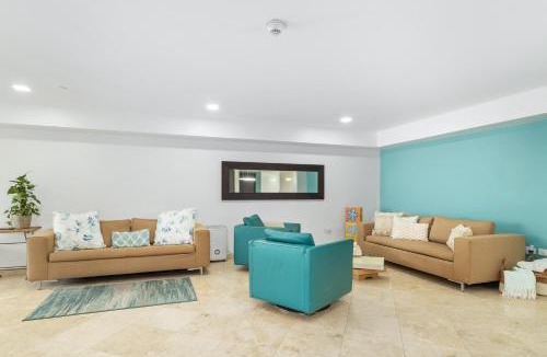 Oranjestad-West Apartment | Good vibes, lovely sea and Breeze OASIS at Eagle Beach ARUBA