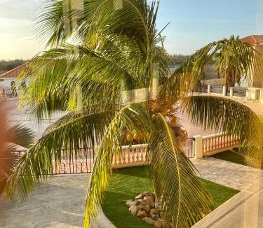 Boroncana Apartment | Cozy Apartment 3 min to the Marriott driving