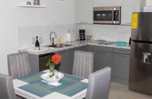 Gold Coast Apartment | Cozy 1 Bedroom Condo- Gold Coast, Noord ARUBA