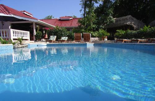 St. Patrick Hotel | Petite Anse Hotel