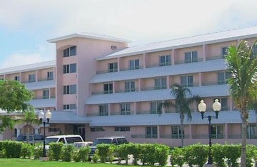 Freeport Resort | Castaways Resort and Suites