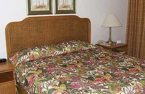 Freeport Resort | Castaways Resort and Suites