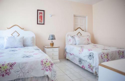 Montego Bay Hotel | Diamond Villa Guest House