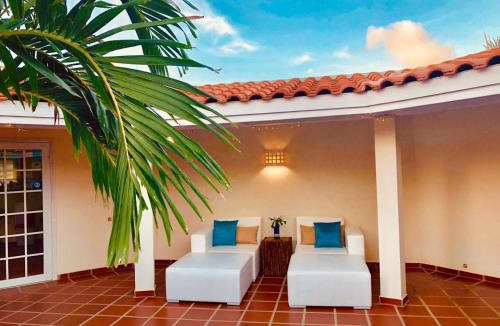 Opal Hotel | Karibu Aruba Boutique Hotel