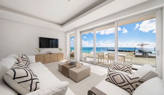 Palm Cay Marina, Resort & Spa