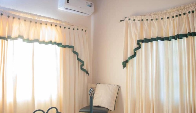 Lovely 2-bedroom Apt, Sleeps 3, Warm & Cosy