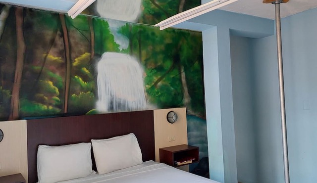 Best Time Inn Hotel - Car Rental