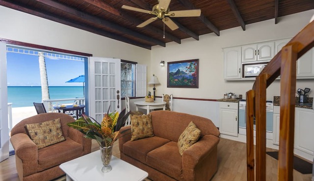 Villa Beach Cottages