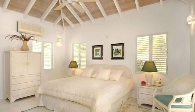 Villa Valley Breeze