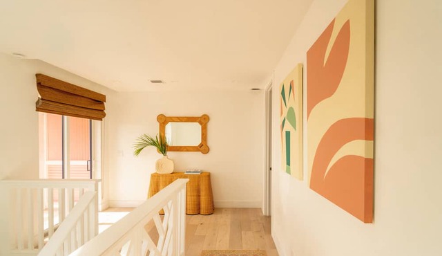 Private Pool Villa at Coral Sands Steps to Pink Sand Beach & Resort Amenities