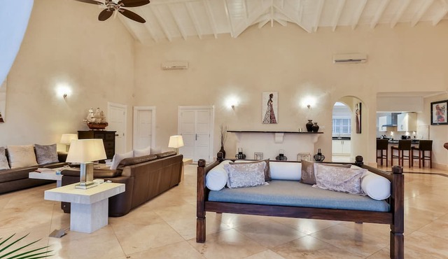 Cayman Villa - Contemporary 3 bedroom Villa with Stunning Ocean Views 3 Villa by RedAwning