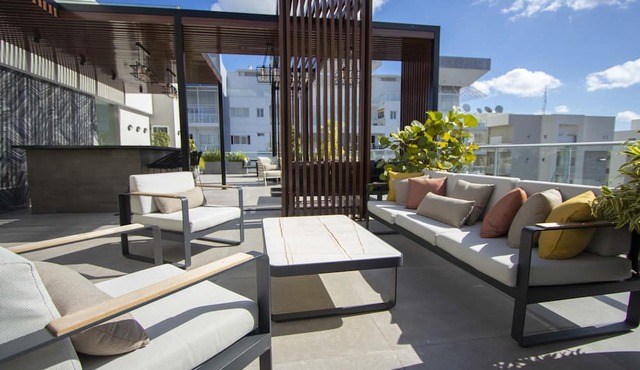 Céntrico con Piscina+bbq+gym+espacio de Trabajo y Personal en el Lobby 24/7