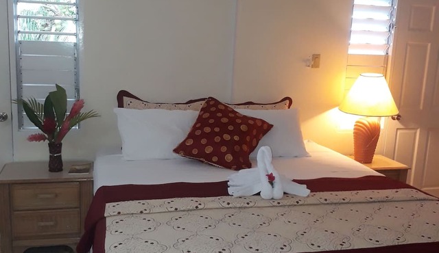 Paradise Inn