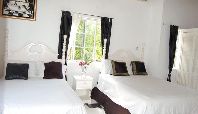 Celebrity Villa Jamaica
