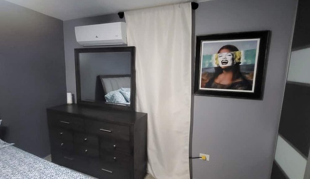 Newly Renovated Modern Quiet Apartment Central San Juan with Backup Electricity