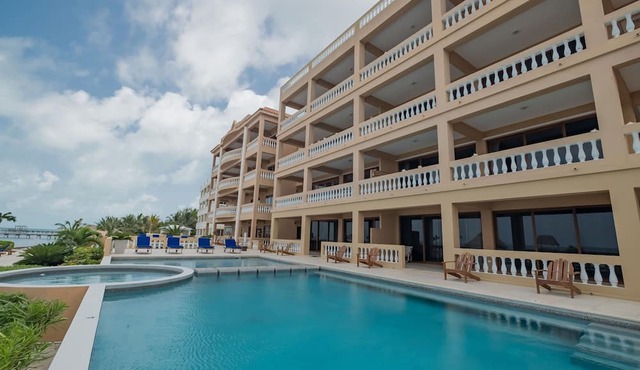 Hol Chan Reef Resort & Villas