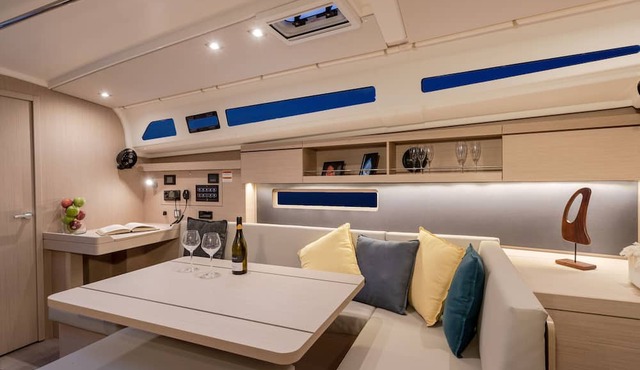 Caribbean Dream: Sun-Soaked Sailing Adventure from Antigua and Barbuda