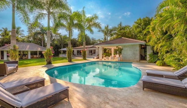 Sophisticated Villa Steps from the Beach