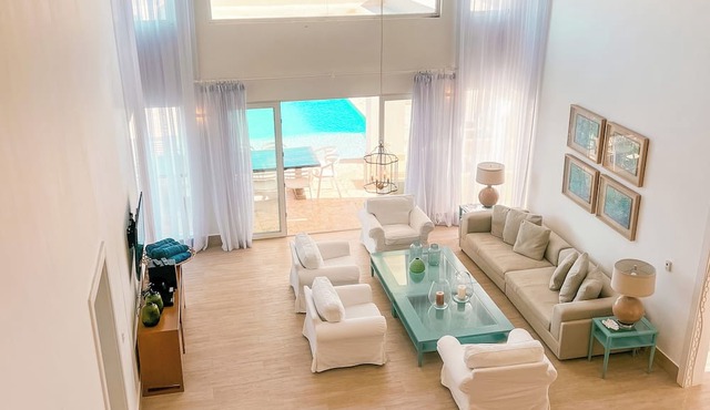 Peninsula Esmeralda Luxury Hotel & Villas