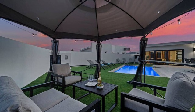 3BR Villa in Aruba · Private Pool · Prime Location