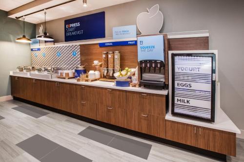 Holiday Inn Express & Suites St Vincent - Grenadines by IHG
