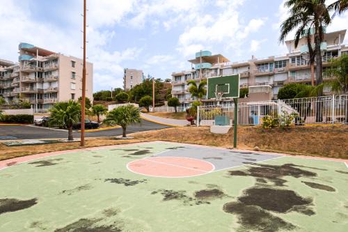 Walk to the Beach! Quiet Resort Retreat in Maunabo