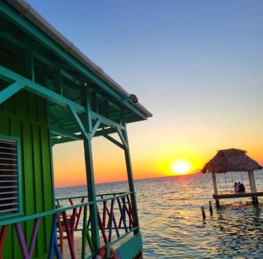 King Lewey's Island Resort