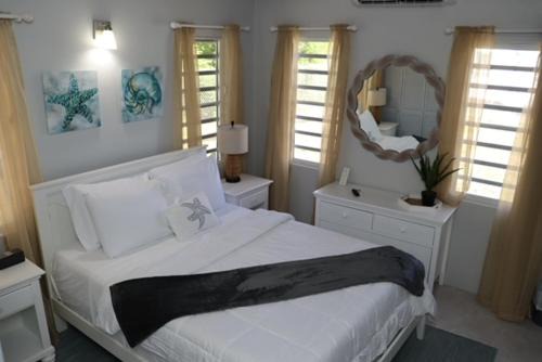 Modern Home with AC Near Local Attractions and Beaches
