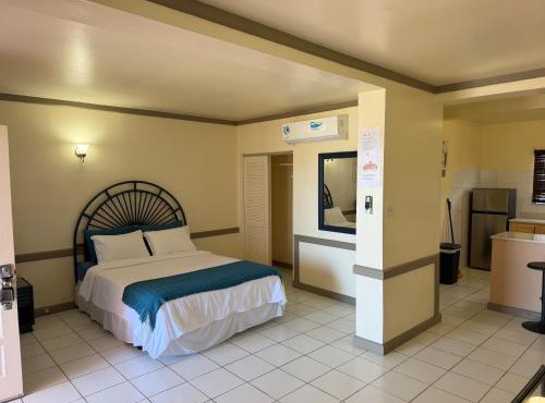 Dove Cove Comfort Suites