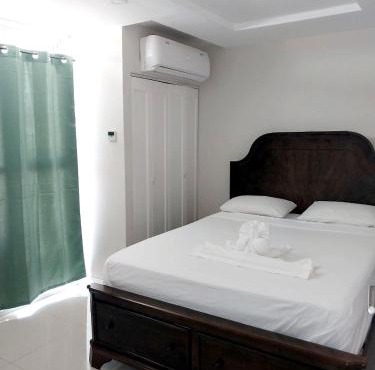 Impeccable 2-BR Apartment-Ornella Villa at Bayfront Villa