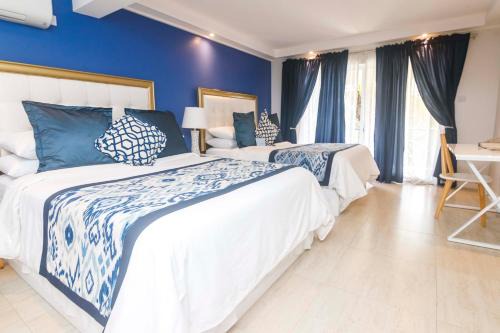 Blue Lagoon Hotel and Marina Ltd